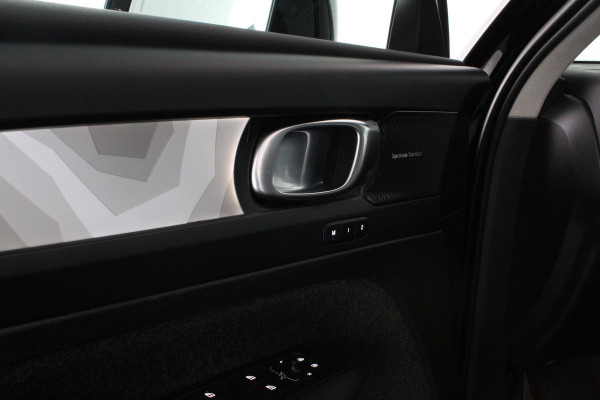 Volvo XC40 1.5 T5 Recharge Ultimate Bright Pano.schuif/Leer/Memory/Harman Kardon
