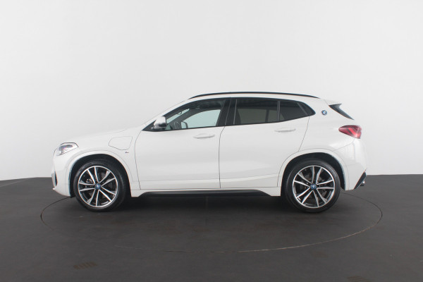 BMW X2 xDrive 25e M Sport 220pk/Pano.schuif/Memory/19 inch/Shadow-Line