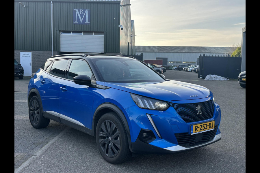 Peugeot e-2008 EV GT Pack 50 kWh SOH 90% | 3-Fase boordlader | Warmtepomp | Open Panoramadak | Camera | Stoelverwarming | Adaptieve Cruise Control | Full Option | Dealeronderhouden | Inclusief 12 mnd BOVAG garantie |