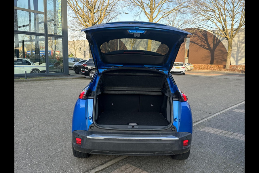 Peugeot e-2008 EV GT Pack 50 kWh SOH 90% | 3-Fase boordlader | Warmtepomp | Open Panoramadak | Camera | Stoelverwarming | Adaptieve Cruise Control | Full Option | Dealeronderhouden | Inclusief 12 mnd BOVAG garantie |