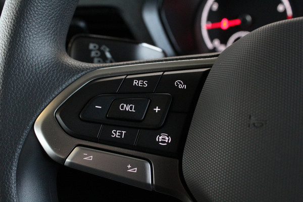 Volkswagen Caddy Cargo 1.5 TSI Trend ( Benzine ) parkeersensor/cruise control