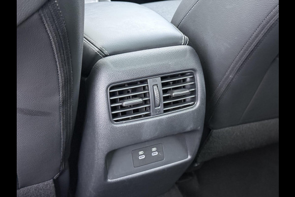 Nissan QASHQAI 1.3 MHEV Xtronic N-Connecta 1.3 MHEV Xtronic N-Connecta | FABRIEKSGARANTIE| PANO| VOORRUITVERWARMING| STOEL + STUUR VERWARMING| 360 CAMERA| DODE HOEK| HEAD-UP| ELEK. ACHTERKLEP