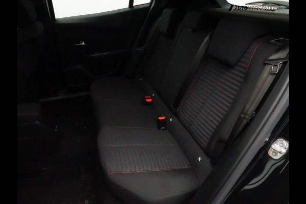 Peugeot 2008 1.2 PureTech Active Pack Sport (APPLE CARPLAY,CRUISE,LED,PARKEERSENSOREN,CLIMATE,LM-VELGEN,SPORTSTOELEN,NIEUWE APK)