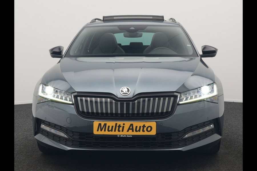 Škoda Superb Combi 1.4 TSI iV Sportline Business Plug In Hybrid 218pk Dealer O.H. PHEV | Trekhaak Af Fabriek | Panodak | Adaptive Cruise | 360 Camera | Alcantara Sportstoelen Memory & Verwarmd | Apple Carplay | Keyless | Blis | Virtual | Navigatie | DAB |