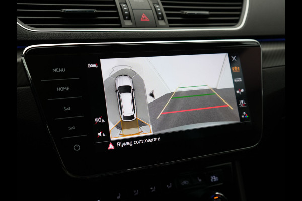 Škoda Superb Combi 1.4 TSI iV Sportline Business Plug In Hybrid 218pk Dealer O.H. PHEV | Trekhaak Af Fabriek | Panodak | Adaptive Cruise | 360 Camera | Alcantara Sportstoelen Memory & Verwarmd | Apple Carplay | Keyless | Blis | Virtual | Navigatie | DAB |