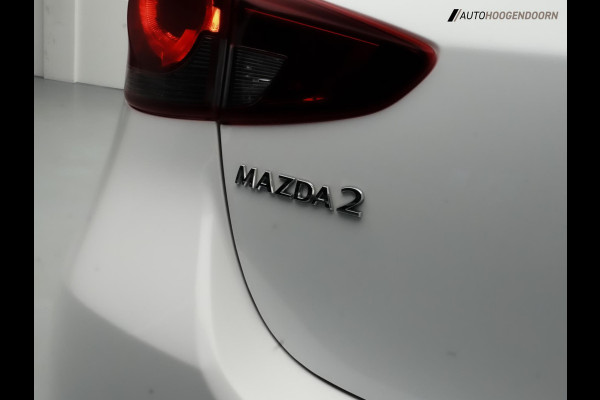 Mazda 2 1.5 Skyactiv-G Sportive (CAMERA,CRUISE,APPLE CARPLAY,SPORTSTOELEN,KEYLESS,AIRCO,LM-VELGEN,LED VERLICHTING,TOPCONDITIE)