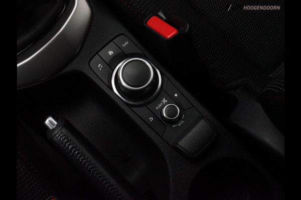 Mazda 2 1.5 Skyactiv-G Sportive (CAMERA,CRUISE,APPLE CARPLAY,SPORTSTOELEN,KEYLESS,AIRCO,LM-VELGEN,LED VERLICHTING,TOPCONDITIE)