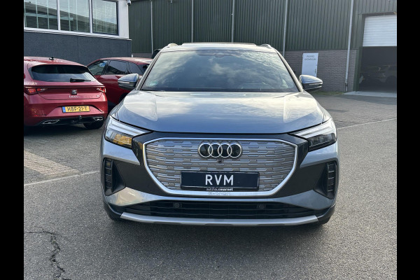 Audi Q4 e-tron 40 Launch edition Advanced Plus 77 kWh SOH 92% | S-Line interieur | Panoramadak | Stoelverwarming | Elektrische achterklep | Luxe bekleding | Rijklaar met 12 mnd BOVAG garantie