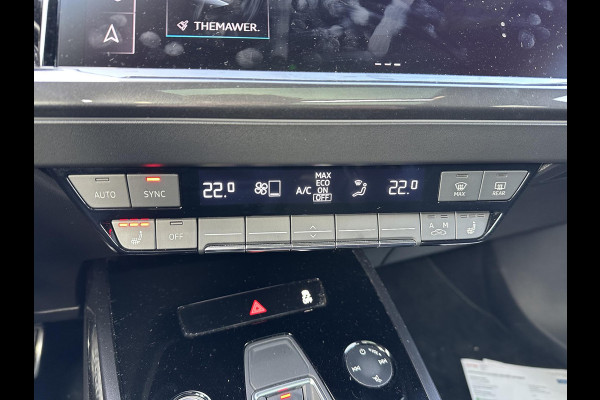 Audi Q4 e-tron 40 Launch edition Advanced Plus 77 kWh SOH 92% | S-Line interieur | Panoramadak | Stoelverwarming | Elektrische achterklep | Luxe bekleding | Rijklaar met 12 mnd BOVAG garantie