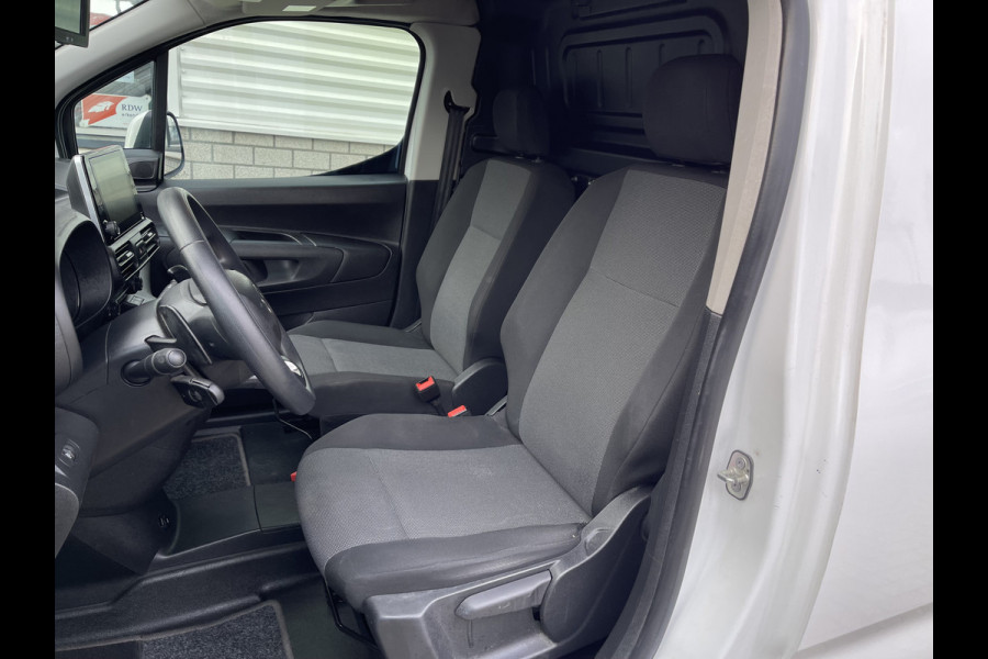 Citroën Berlingo 1.5 BlueHDI Club automaat / € 11.950 marge / lease vanaf € 201 / euro 6 diesel / airco / cruise / navigatie / camera / lichtmetalen velgen / pdc achter !