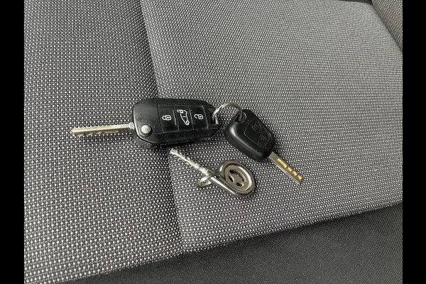 Citroën Berlingo 1.5 BlueHDI Club automaat / € 11.950 marge / lease vanaf € 201 / euro 6 diesel / airco / cruise / navigatie / camera / lichtmetalen velgen / pdc achter !