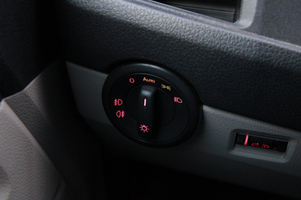 Volkswagen Transporter 2.0 TDI 102PK L1H1 Highline / Rondom glas / Multi stuur / Navi