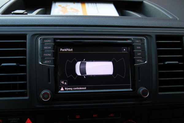 Volkswagen Transporter 2.0 TDI 102PK L1H1 Highline / Rondom glas / Multi stuur / Navi