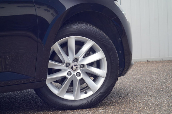 Škoda Superb Combi 1.5 TSI ACT Business Edition / NL-Auto / 48dkm NAP / Navi / Incl. BTW / Memory Seat