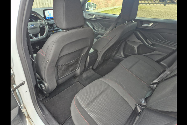 Ford FOCUS Wagon 1.0 EcoBoost ST Line Business LED, Navi