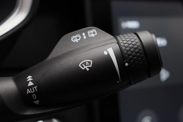 Lynk & Co 01 1.5 * Zwarte Hemel * 360 Camera Pano/dak Apple/Carplay Adaptive/Cruise