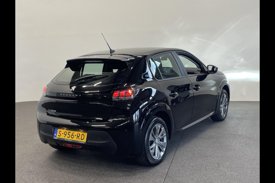 Peugeot e-208 EV Active Pack 50 kWh SOH 100% Airco Navi Carplay Cruise Control PDC Achter Full LED 16" LM Velgen