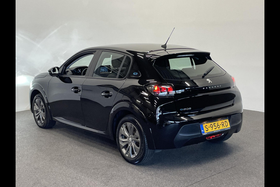 Peugeot e-208 EV Active Pack 50 kWh SOH 100% Airco Navi Carplay Cruise Control PDC Achter Full LED 16" LM Velgen