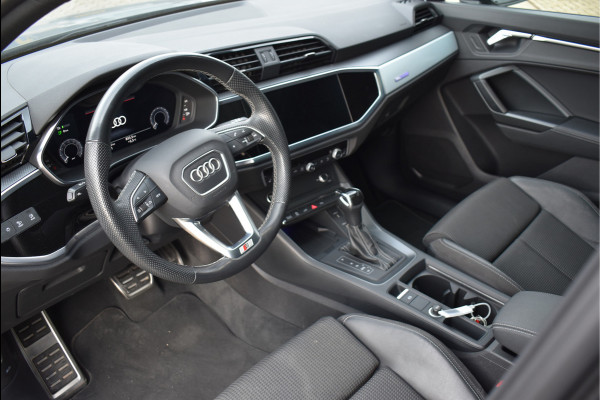 Audi Q3 Sportback 45 TFSI e S-Line 245 Pk Pano Sfeer Keyless Camera Navi Full Led 20 Inch