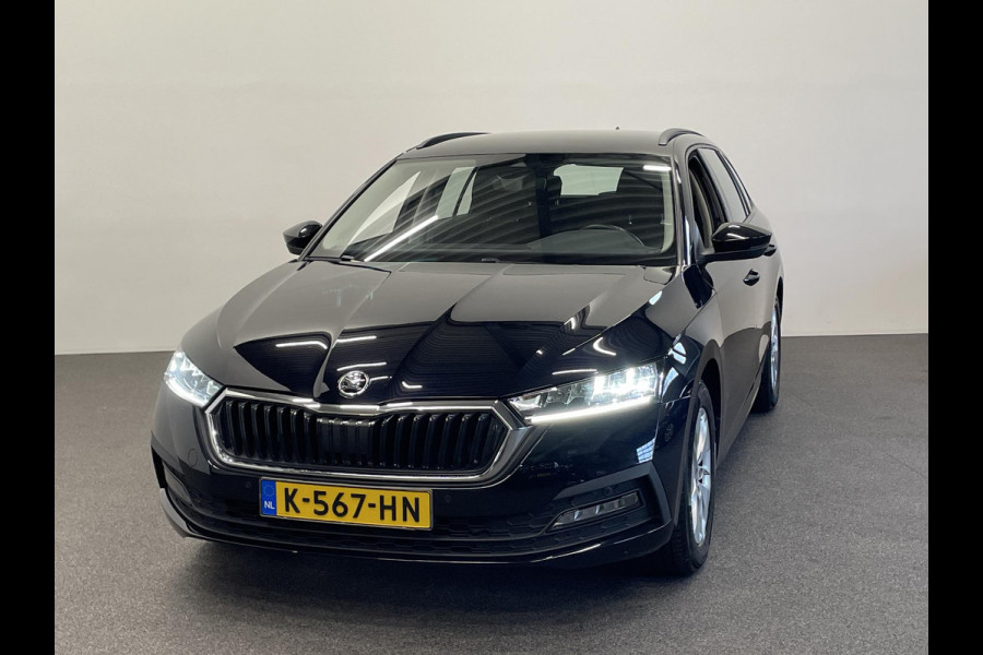 Škoda Octavia Combi 1.0 e-TSI Business Edition Airco ECC Navi Carplay PDC VA DAB+ Full LED Cruise Control