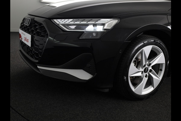 Audi A3 Sportback 40 TFSI e Advanced edition 204 pk S-tronic | Verlengde garantie | Navigatie | Parkeersensoren (Park assist) | Achteruitrijcamera | Adaptieve cruise control | Stoelverwarming |