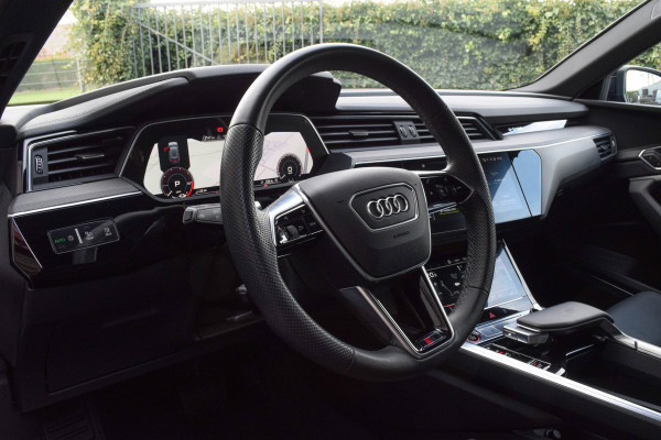 Audi e-tron S Quattro 371kW / Standkachel/ Luchtvering/ Bang & Olufsen Sound System/ Panoramadak/ Trekhaak/