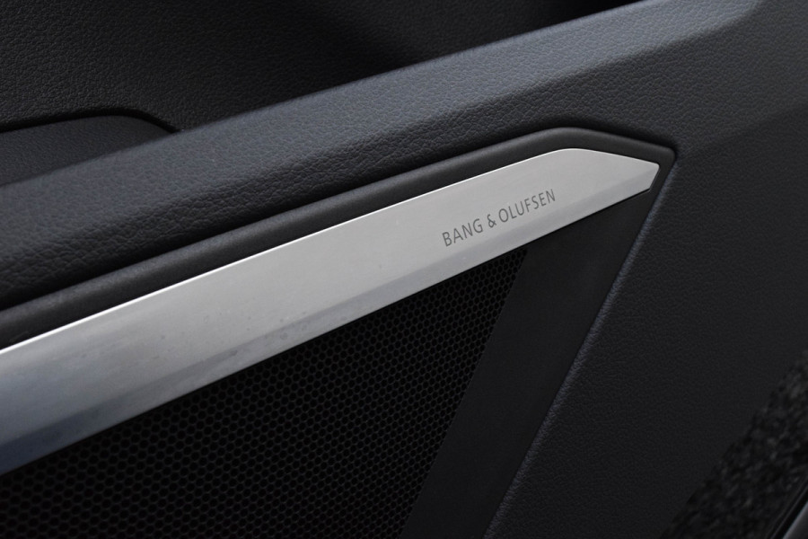 Audi e-tron S Quattro 371kW / Standkachel/ Luchtvering/ Bang & Olufsen Sound System/ Panoramadak/ Trekhaak/