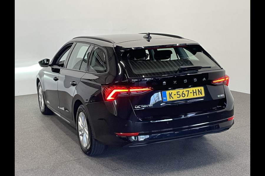 Škoda Octavia Combi 1.0 e-TSI Business Edition Airco ECC Navi Carplay PDC VA DAB+ Full LED Cruise Control