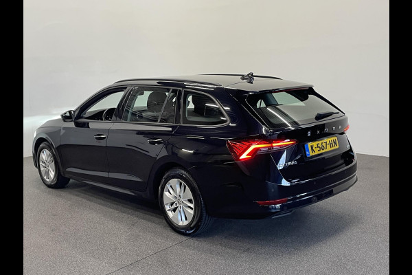 Škoda Octavia Combi 1.0 e-TSI Business Edition Airco ECC Navi Carplay PDC VA DAB+ Full LED Cruise Control