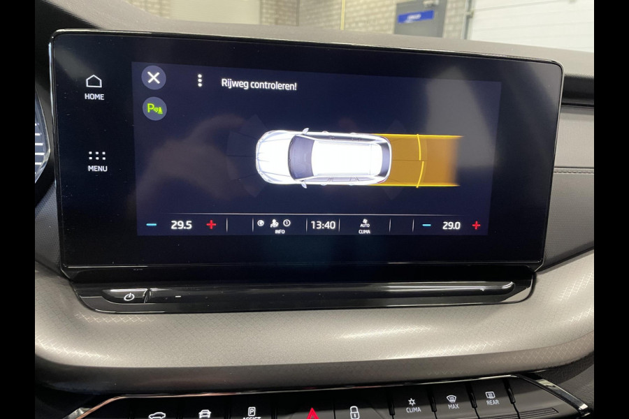 Škoda Octavia Combi 1.0 e-TSI Business Edition Airco ECC Navi Carplay PDC VA DAB+ Full LED Cruise Control