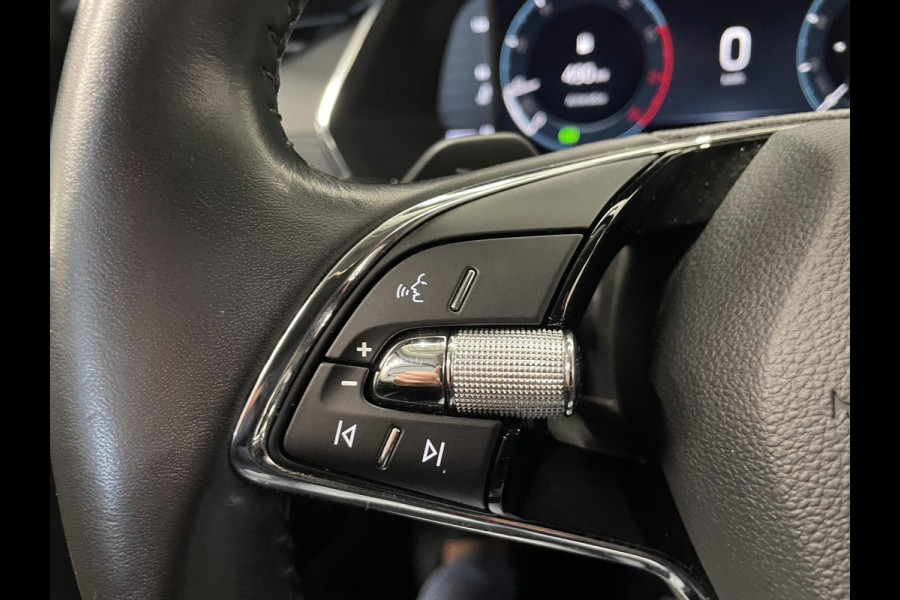 Škoda Octavia Combi 1.0 e-TSI Business Edition Airco ECC Navi Carplay PDC VA DAB+ Full LED Cruise Control