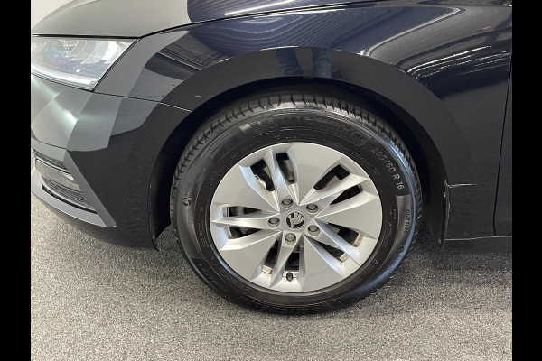 Škoda Octavia Combi 1.0 e-TSI Business Edition Airco ECC Navi Carplay PDC VA DAB+ Full LED Cruise Control