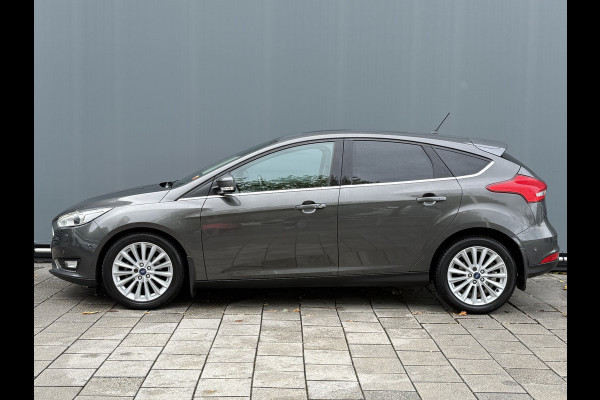 Ford Focus BWJ 2018 | 1.0 126PK Titanium | TREKHAAK | SCHUIFDAK | CLIMA | CAMERA | CARPLAY | NAVI | CRUISE | 2X PDC |