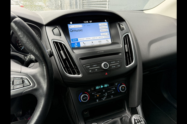 Ford Focus BWJ 2018 | 1.0 126PK Titanium | TREKHAAK | SCHUIFDAK | CLIMA | CAMERA | CARPLAY | NAVI | CRUISE | 2X PDC |