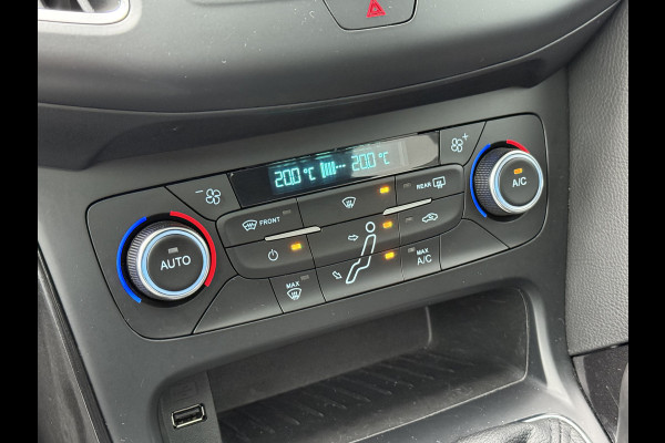 Ford Focus BWJ 2018 | 1.0 126PK Titanium | TREKHAAK | SCHUIFDAK | CLIMA | CAMERA | CARPLAY | NAVI | CRUISE | 2X PDC |