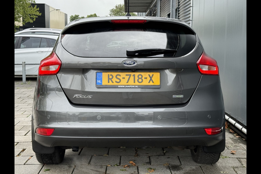 Ford Focus BWJ 2018 | 1.0 126PK Titanium | TREKHAAK | SCHUIFDAK | CLIMA | CAMERA | CARPLAY | NAVI | CRUISE | 2X PDC |