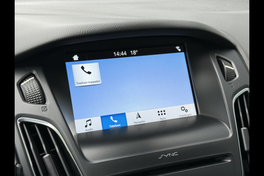 Ford Focus BWJ 2018 | 1.0 126PK Titanium | TREKHAAK | SCHUIFDAK | CLIMA | CAMERA | CARPLAY | NAVI | CRUISE | 2X PDC |