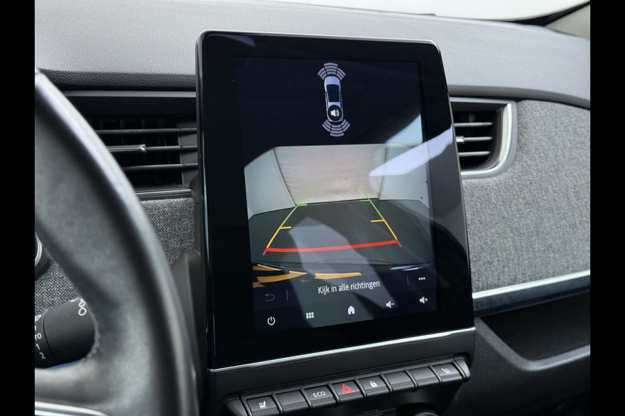 Renault ZOE R135 Intens 52 kWh SOH 92% Fase 3 Warmtepomp Apple Carplay Android Auto Navi Ecc Cruise Control Camera Pdc Lane Assist Stoel+Stuurverwarming Regen-Lichtsensor Parkeerhulp Dodehoek Lmv Privacy Glas Facelift model Eigen Accu Zeer compleet