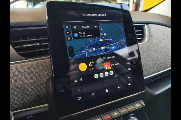 Renault ZOE R135 Intens 52 kWh SOH 92% Fase 3 Warmtepomp Apple Carplay Android Auto Navi Ecc Cruise Control Camera Pdc Lane Assist Stoel+Stuurverwarming Regen-Lichtsensor Parkeerhulp Dodehoek Lmv Privacy Glas Facelift model Eigen Accu Zeer compleet