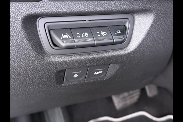 Renault ZOE R135 Intens 52 kWh SOH 92% Fase 3 Warmtepomp Apple Carplay Android Auto Navi Ecc Cruise Control Camera Pdc Lane Assist Stoel+Stuurverwarming Regen-Lichtsensor Parkeerhulp Dodehoek Lmv Privacy Glas Facelift model Eigen Accu Zeer compleet