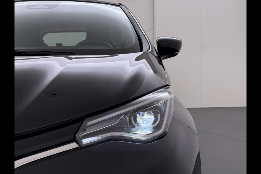 Renault ZOE R135 Intens 52 kWh SOH 92% Fase 3 Warmtepomp Apple Carplay Android Auto Navi Ecc Cruise Control Camera Pdc Lane Assist Stoel+Stuurverwarming Regen-Lichtsensor Parkeerhulp Dodehoek Lmv Privacy Glas Facelift model Eigen Accu Zeer compleet