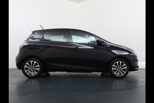 Renault ZOE R135 Intens 52 kWh SOH 92% Fase 3 Warmtepomp Apple Carplay Android Auto Navi Ecc Cruise Control Camera Pdc Lane Assist Stoel+Stuurverwarming Regen-Lichtsensor Parkeerhulp Dodehoek Lmv Privacy Glas Facelift model Eigen Accu Zeer compleet