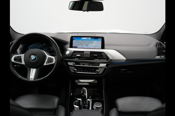 BMW X3 xDrive30e xLine Plug In Hybrid 293pk Dealer O.H PHEV | Trekhaak Af Fabriek | Panodak | Head Up | Adaptive LED | Lederen Sportstoelen Verwarmd | Keyless | Apple Carplay | Cruise Control | M Sportstuur | Navigatie | Virtual | DAB |
