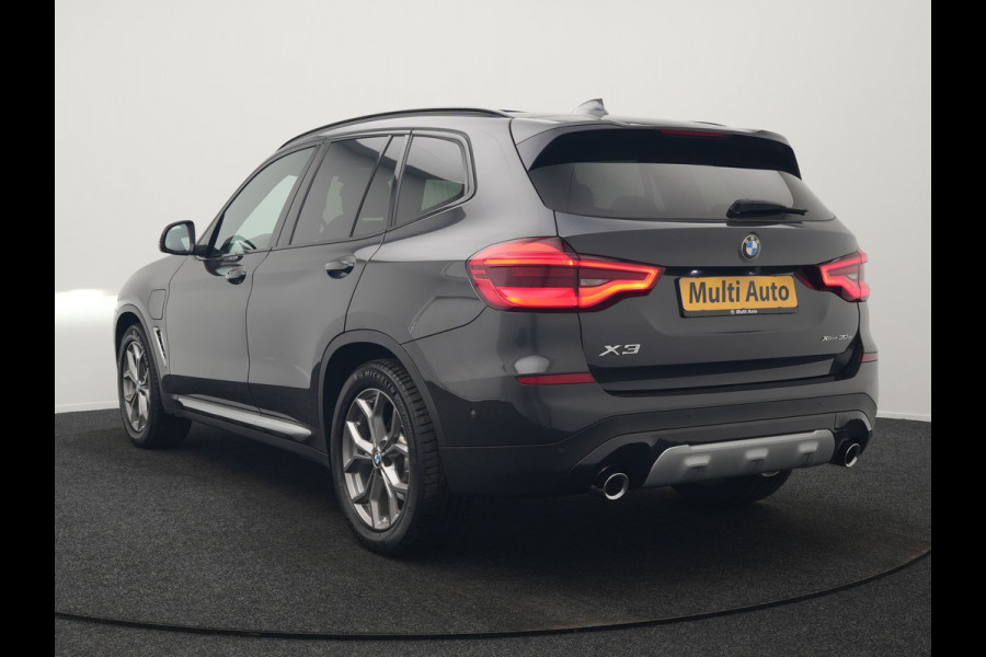 BMW X3 xDrive30e xLine Plug In Hybrid 293pk Dealer O.H PHEV | Trekhaak Af Fabriek | Panodak | Head Up | Adaptive LED | Lederen Sportstoelen Verwarmd | Keyless | Apple Carplay | Cruise Control | M Sportstuur | Navigatie | Virtual | DAB |