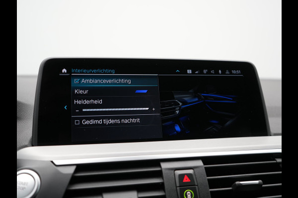 BMW X3 xDrive30e xLine Plug In Hybrid 293pk Dealer O.H PHEV | Trekhaak Af Fabriek | Panodak | Head Up | Adaptive LED | Lederen Sportstoelen Verwarmd | Keyless | Apple Carplay | Cruise Control | M Sportstuur | Navigatie | Virtual | DAB |