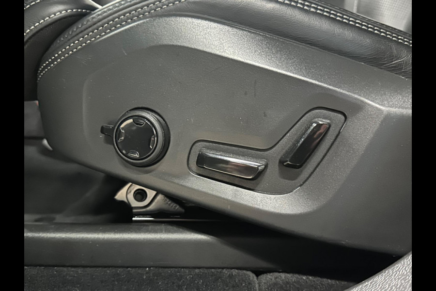 Volvo XC60 2.0 T8 Twin Engine AWD Inscription | HUD | PANO | 360 CAMERA | TREKHAAK