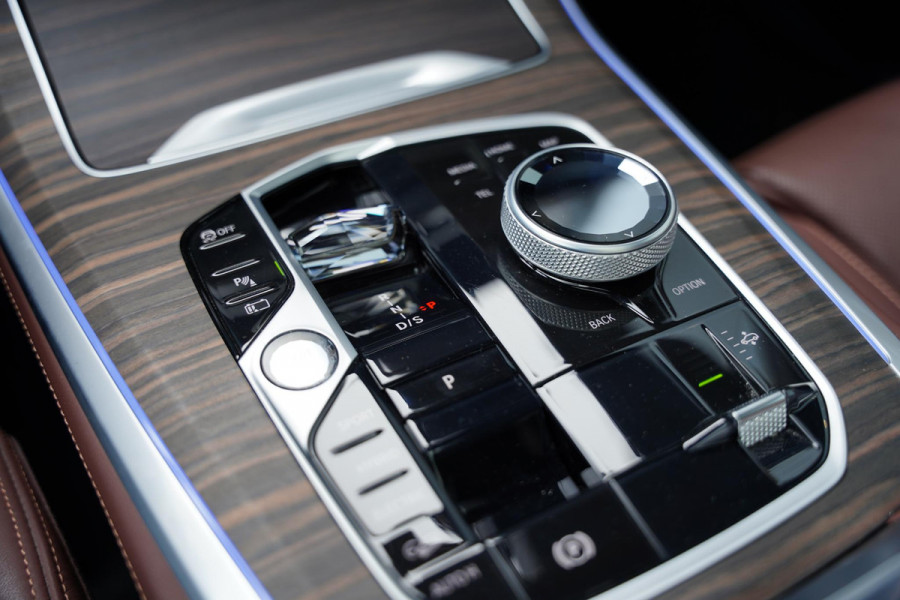 BMW X5 X-Drive 50E GERESERVEERD