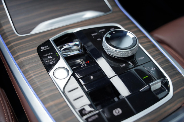 BMW X5 X-Drive 50E GERESERVEERD