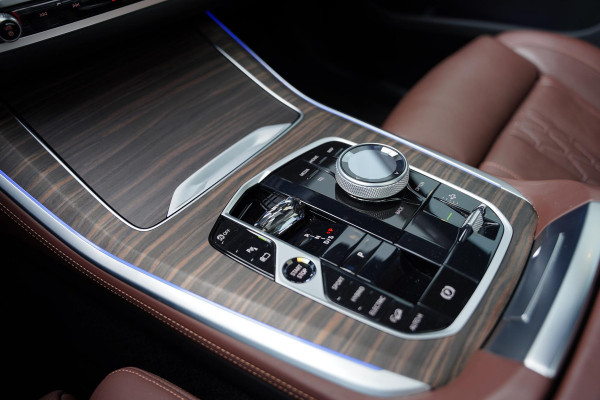 BMW X5 X-Drive 50E GERESERVEERD