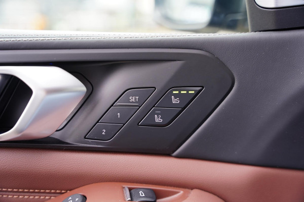 BMW X5 X-Drive 50E GERESERVEERD